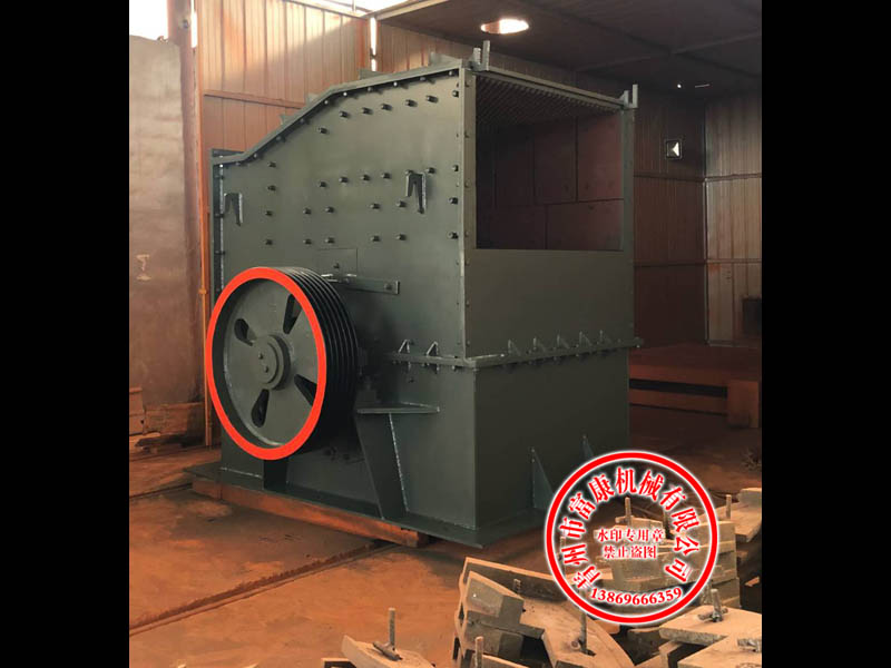 重錘式破碎機(jī) 重錘式破碎機(jī)