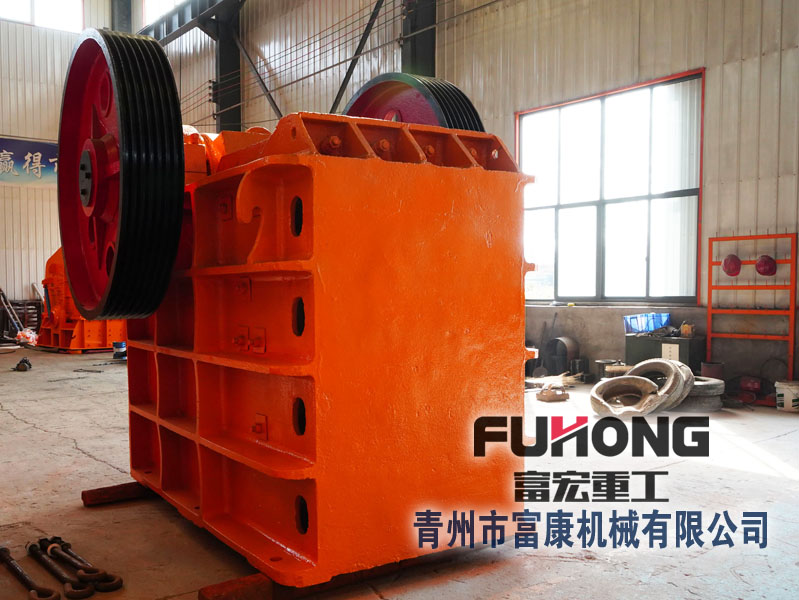 鄂式破碎機(jī)廠家 鄂式破碎機(jī)廠家